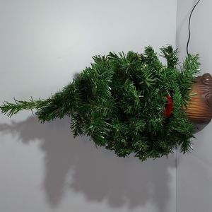 Gemmy Douglas Fir Christmas Tree Talking Singing